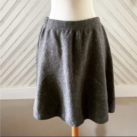Tahari Grey Wool Aline Knee Length Skirt Medium - Picture 1 of 8